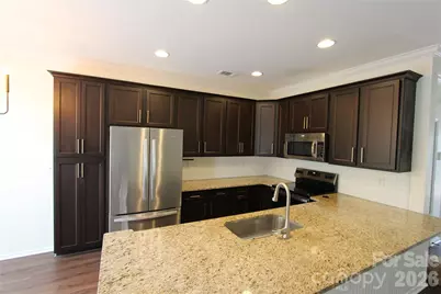 626 Fountain Court, Fort Mill, SC 29715 - Photo 6