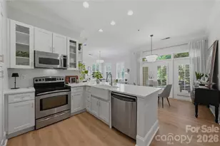 2946 Selwyn Ave, Charlotte, NC 28209 - Photo 8