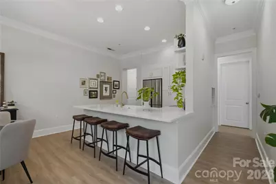 2946 Selwyn Avenue #112, Charlotte, NC 28209 - Photo 8