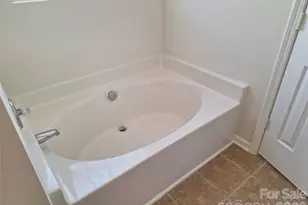3107 Briar Rose Ct, Charlotte, NC 28269 - Photo 22
