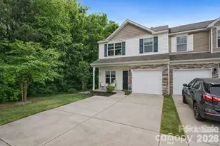 10303 Bunclody Dr, Charlotte, NC 28213 - Photo 1
