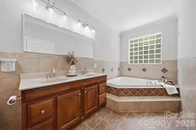 1245 34th Avenue NE, Hickory, NC 28601 - Photo 22