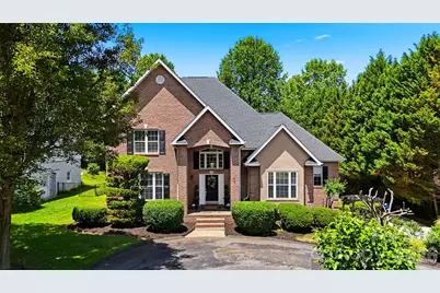 1245 34th Avenue NE, Hickory, NC 28601 - Photo 1