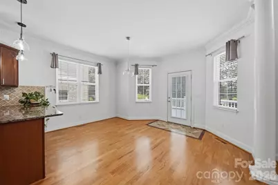 1245 34th Avenue NE, Hickory, NC 28601 - Photo 10