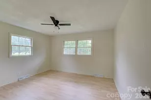 1195 Holly Springs Rd, Lyman, SC 29365 - Photo 32