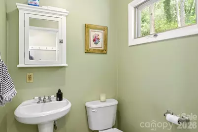 7 Woodbury Road, Asheville, NC 28804 - Photo 32
