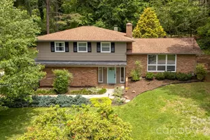 7 Woodbury Rd, Asheville, NC 28804 - Photo 2