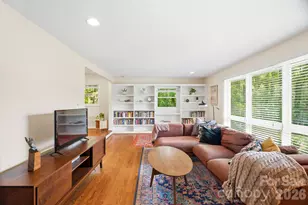 7 Woodbury Rd, Asheville, NC 28804 - Photo 8