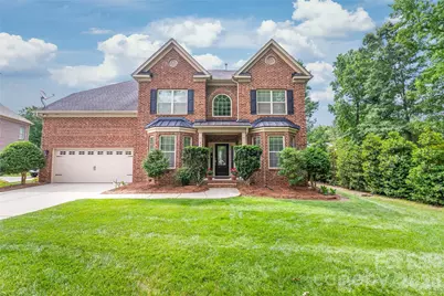 4606 Pebble Run Drive, Matthews, NC 28105 - Photo 2
