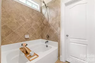 4606 Pebble Run Dr, Matthews, NC 28105 - Photo 34