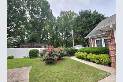 687 Carlton Drive, Gastonia, NC 28054 - Photo 10