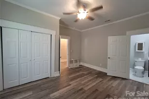 409 N 12th St, Bessemer City, NC 28016 - Photo 12