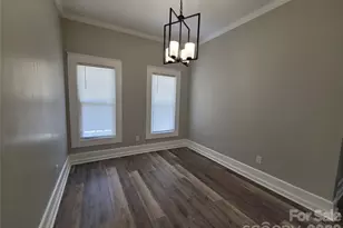 409 N 12th St, Bessemer City, NC 28016 - Photo 10