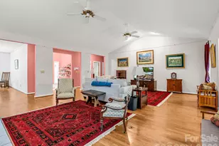 385 Park St, Columbus, NC 28722 - Photo 6