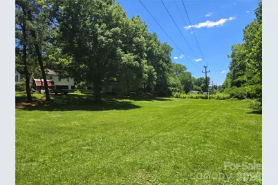 156 S Caldwell Avenue, Newton, NC 28658 - Photo 6