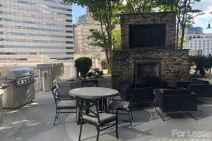 210 N Church St, Charlotte, NC 28202 - Photo 4