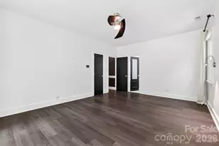9131 N Pine Hill Ln, Charlotte, NC 28215 - Photo 22