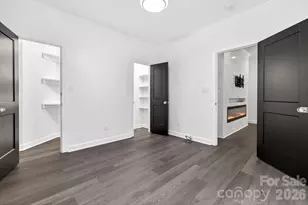9131 N Pine Hill Ln, Charlotte, NC 28215 - Photo 30