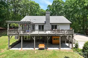 9131 N Pine Hill Ln, Charlotte, NC 28215 - Photo 6