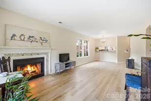 2500 Stradbrook Dr, Charlotte, NC 28210 - Photo 10