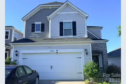 11908 Redleaf Drive, Charlotte, NC 28215 - Photo 2