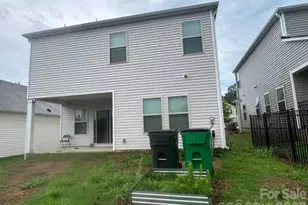 11908 Red Leaf Dr, Charlotte, NC 28215 - Photo 24
