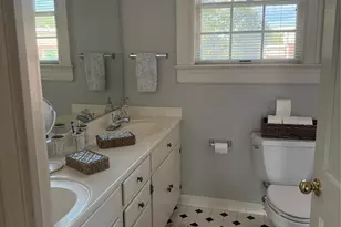 204 Kings Mountain St, Clover, SC 29710 - Photo 10