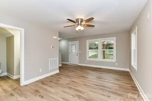 573 Wade Rd, Oakboro, NC 28129 - Photo 6