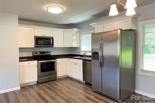 84 E Hunt Dr, Nebo, NC 28761 - Photo 4
