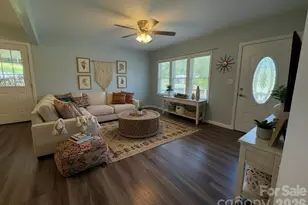 84 E Hunt Dr, Nebo, NC 28761 - Photo 6