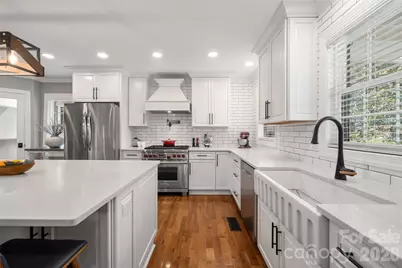 1921 Cumberland Avenue, Charlotte, NC 28203 - Photo 10