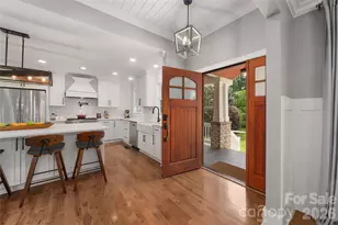 1921 Cumberland Ave, Charlotte, NC 28203 - Photo 12