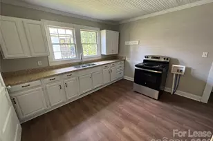 210 Basin Ave, Kannapolis, NC 28083 - Photo 4