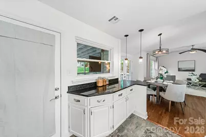 4220 Firwood Lane, Charlotte, NC 28209 - Photo 10