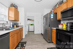 3314 Valerie Dr, Charlotte, NC 28216 - Photo 16