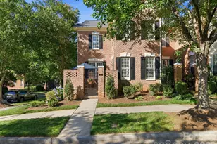 203 Caldwell Ln, Davidson, NC 28036 - Photo 2