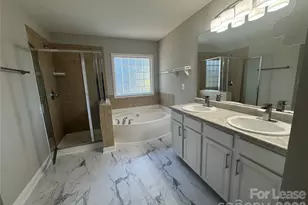 10921 Rousay Rd, Charlotte, NC 28278 - Photo 12