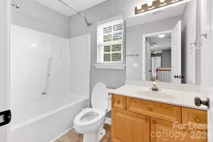 5010 Bellville Ct, Charlotte, NC 28269 - Photo 12