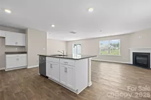 2270 Redstone Dr, York, SC 29745 - Photo 8