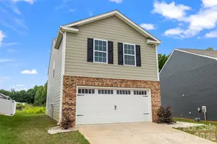 2270 Redstone Dr, York, SC 29745 - Photo 4