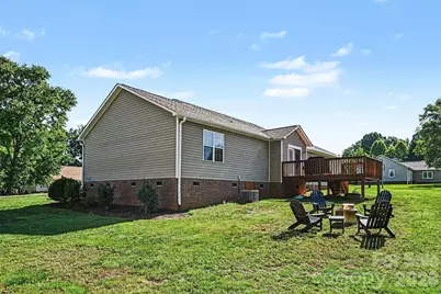 2720 Hill Top Drive, Salisbury, NC 28147 - Photo 8
