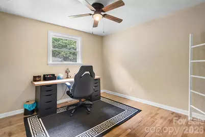 1423 16th Avenue NE, Hickory, NC 28601 - Photo 28