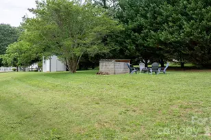 1423 16th Ave NE, Hickory, NC 28601 - Photo 12