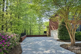 9220 Holly Hill Farm Rd, Charlotte, NC 28277 - Photo 2