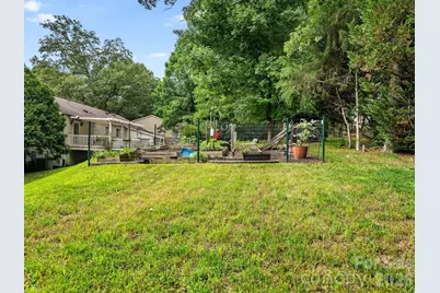 6801 Rollingridge Drive, Charlotte, NC 28211 - Photo 30