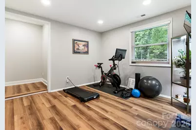 6801 Rollingridge Drive, Charlotte, NC 28211 - Photo 22