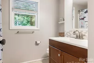 6801 Rollingridge Dr, Charlotte, NC 28211 - Photo 26