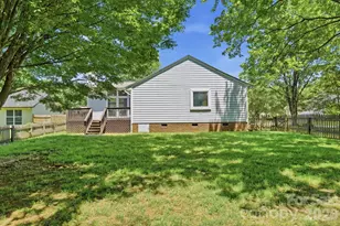13501 Krislyn Woods Pl, Charlotte, NC 28278 - Photo 28
