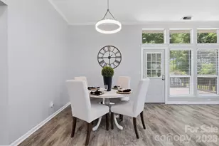 13501 Krislyn Woods Pl, Charlotte, NC 28278 - Photo 10