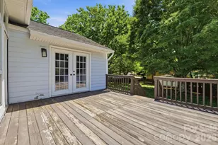 13501 Krislyn Woods Pl, Charlotte, NC 28278 - Photo 26